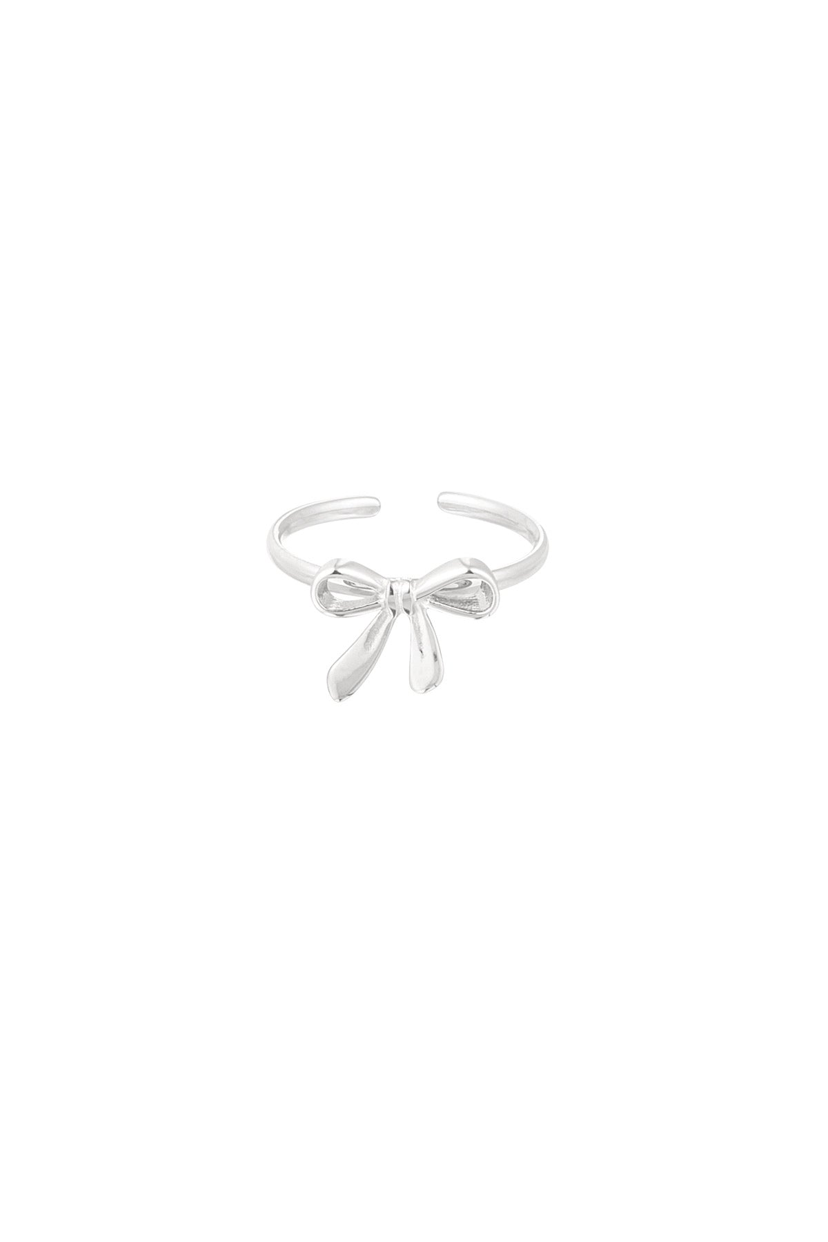 bow tie ring