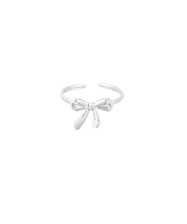 bow tie ring